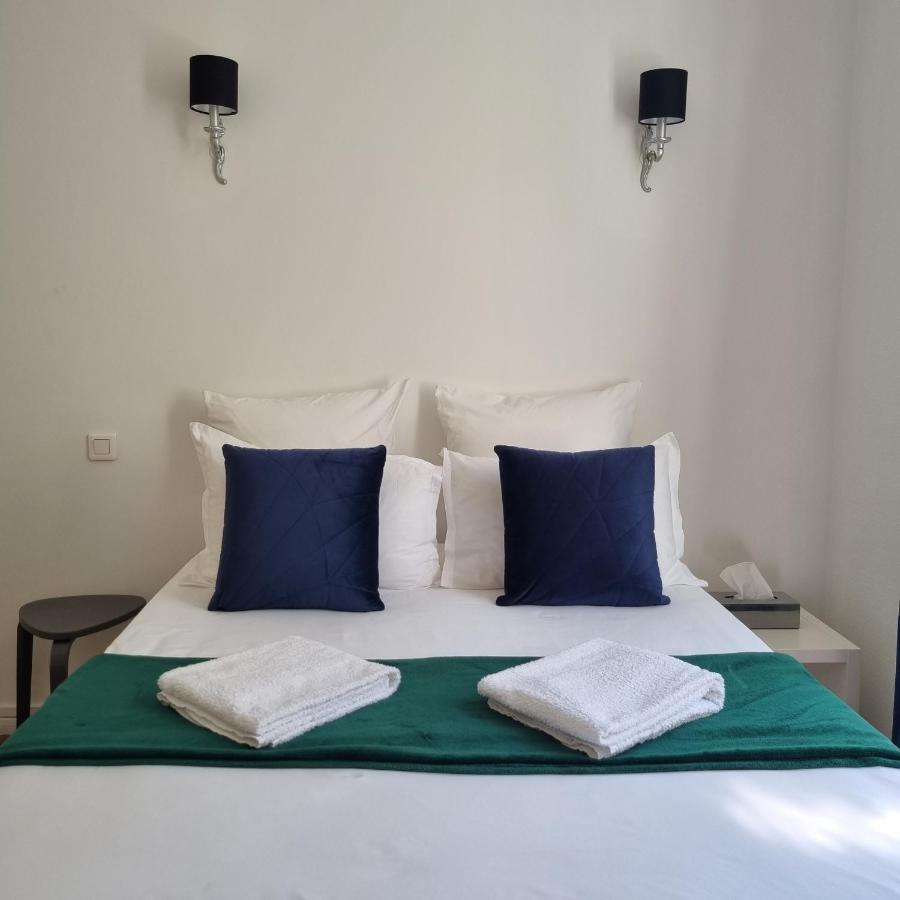 Double Bed Room Homestay Shared Accommodation Paris Exterior foto
